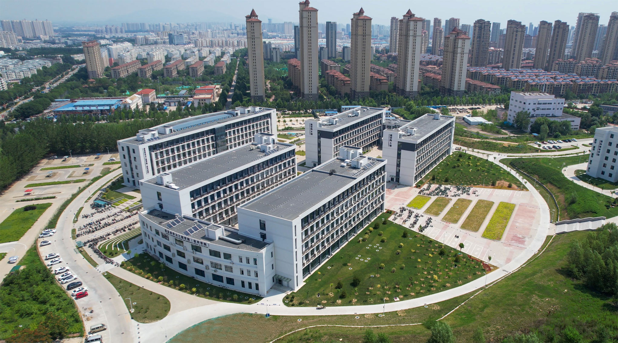 ������Ե-����