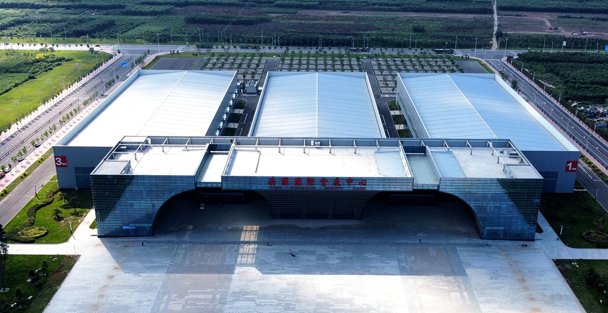 ������Ե-����