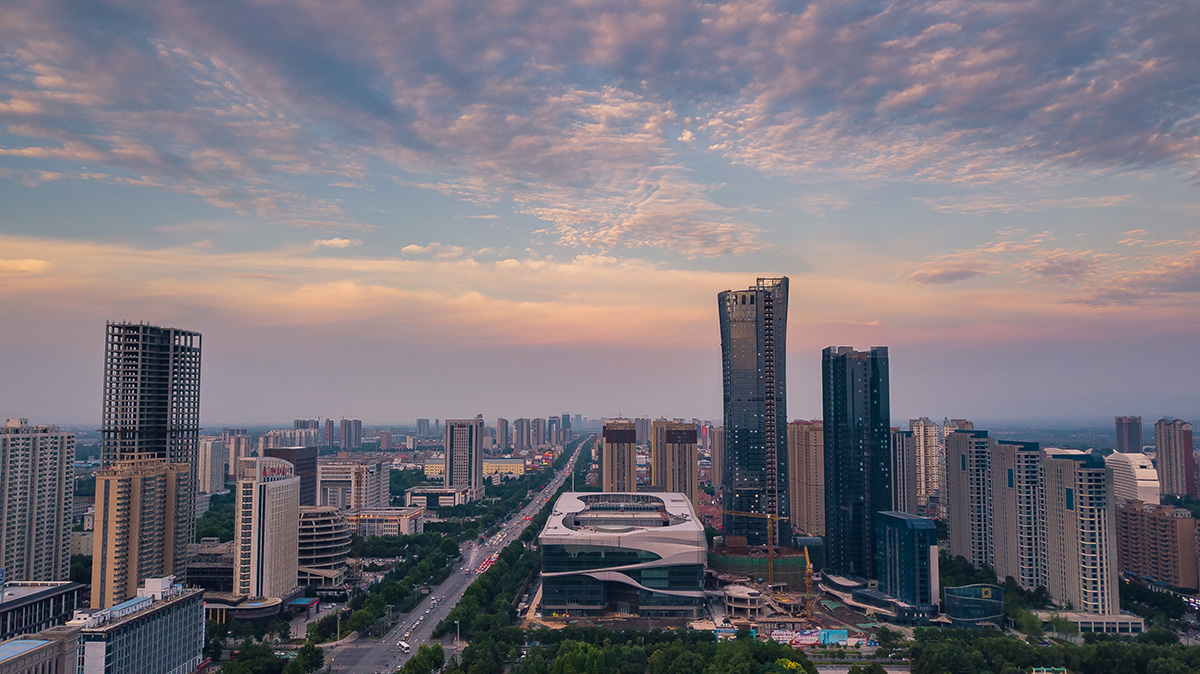 ������Ե-����