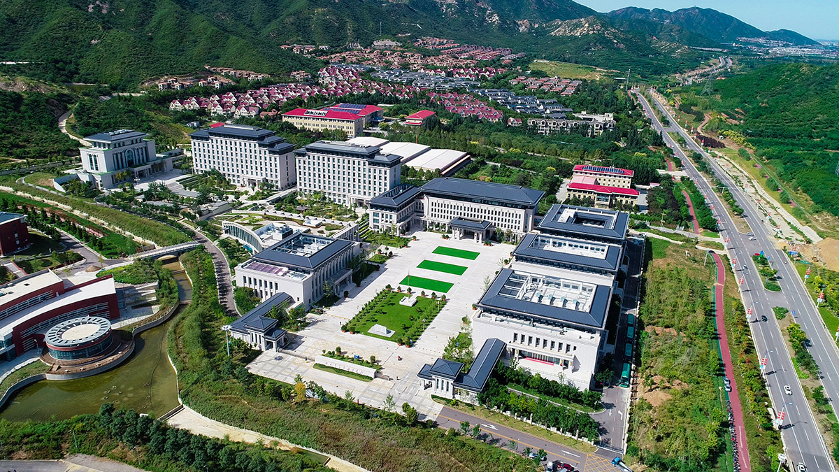 ������Ե-����